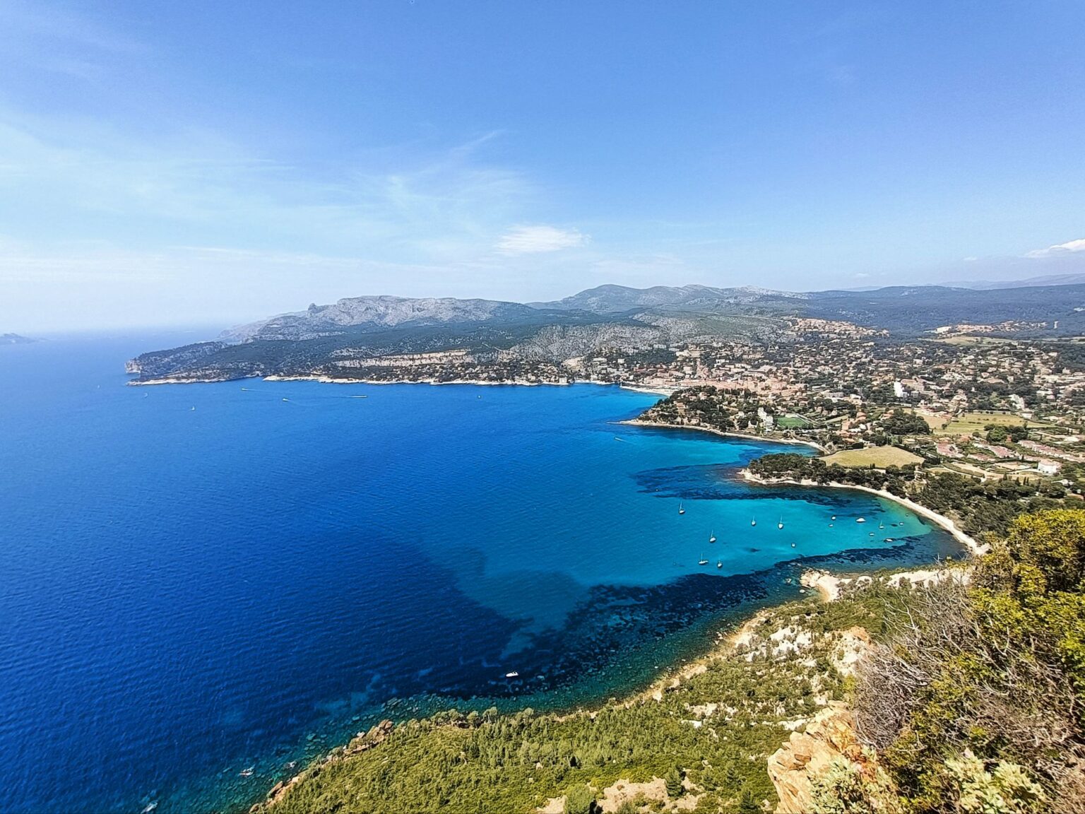 Is Cassis Worth Visiting? The Côte d'Azur's Stunning Secret Gem ⋆ ...